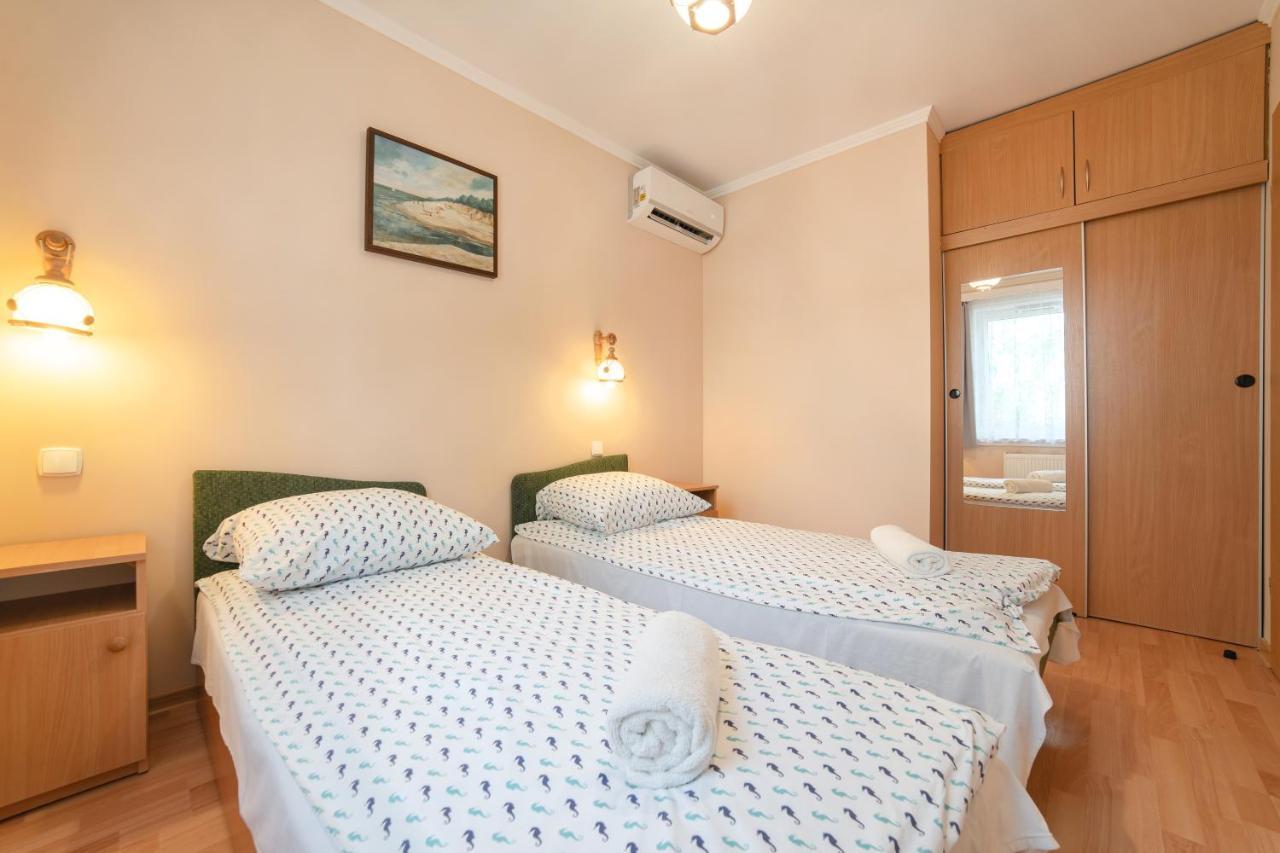 Pokoje Goscinne Konik Morski Dębki Extérieur photo