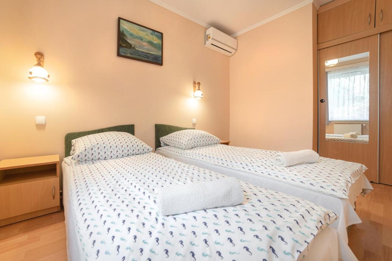 Pokoje Goscinne Konik Morski Dębki Extérieur photo